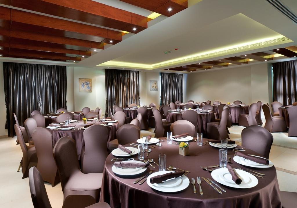 Al Hail Waves Managed By Centara Hotel 3*